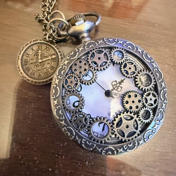 Steampunk pocket watch - Picture 2 of 4